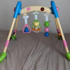 コンビ Combi 光ってメロディ 森のおあそびジム [0ヶ月～]