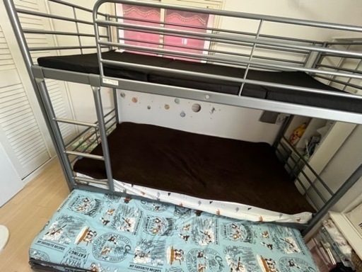 【受渡決定済】IKEA 3段ベッド　マットレス1枚付