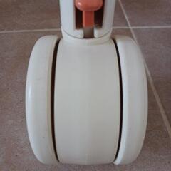 【相談中】コンビ（Combi）プールアンベベ　NR-1　ベビーチェア ハイ＆ロースウィングラック　おやすみ＆チェア　ゆりかご ハイローチェア 　バウンサー 新生児 ベビー用品 ベビーグッズの画像