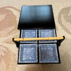 たち吉　持ち手、ふた付き一段お重
