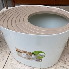 アイリス上から猫トイレの画像