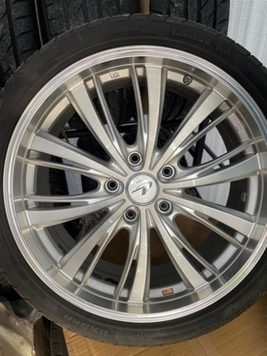 レオニス18㌅アルミホイールセット　まもなく終了します。