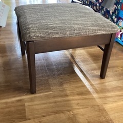 スツール【町田市再生家具】　232111