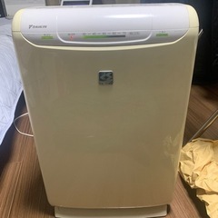 空気清浄機差し上げます。
