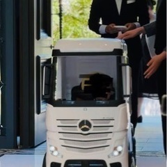 電動乗用カー トラック ベンツ アクトロス レンタルも可