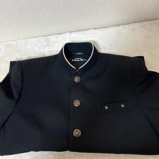 【お取引完了】トンボ学生服(冬の上・下) 【7,000円〜6,000円】に値引きします