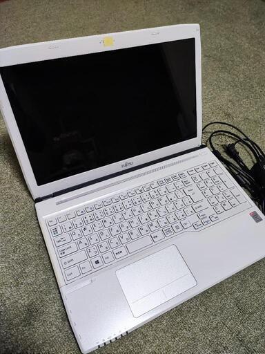 美品 富士通ノートパソコン