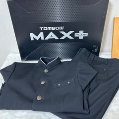 【お取引完了】トンボ学生服(冬の上・下) 【7,000円〜6,000円】に値引きしますの画像