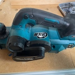 マキタ　40v kp001gz ジャンク品　カンナ　本体