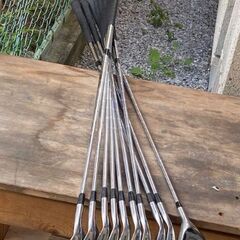 【中級向け】ゴルフクラブ　アイアンセット(9本)　スプーン(３本)　の画像