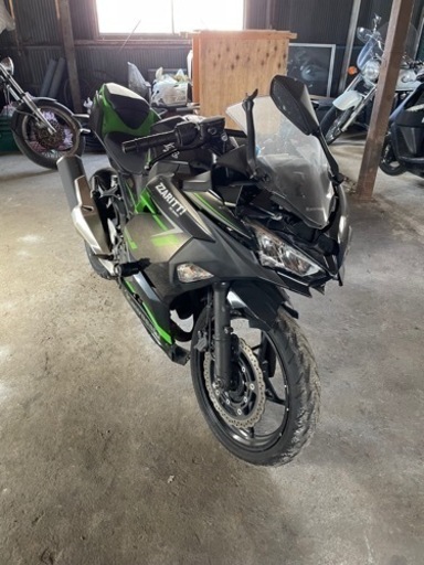 カワサキ ninja400