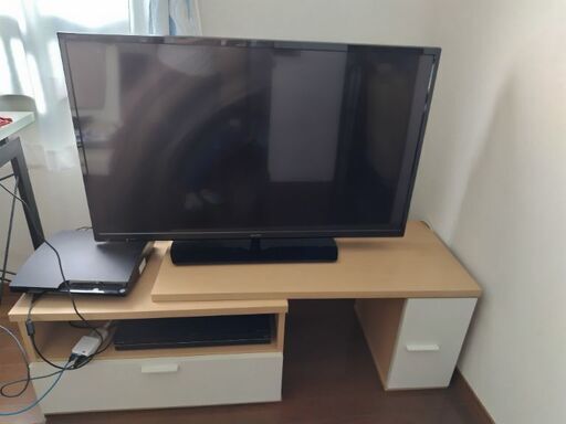 アクオス40型