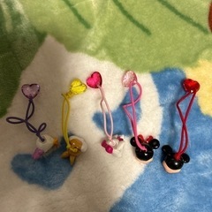 ディズニーランドで買ったヘアゴムの画像