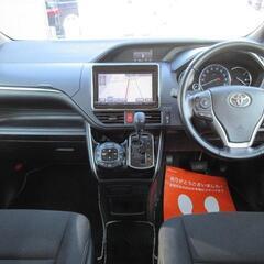 トヨタ　エスクァイア【自社ローン対応可】９型ＳＤ地デジ・Ｂカメラ・ＷＰスラ・ＥＴＣ・スマートキー・ＬＥＤヘッドの画像