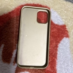 お値下げ1000円GUESSiPhone12miniケースの画像