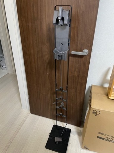 【決定しました】ダイソン　充電器