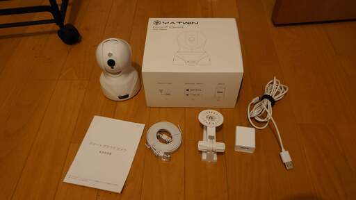 ネットワークカメラ YATWIN WIFI 防犯カメラ ワイヤレス IPカメラ ベビーモニター 監視カメラ スマホ対応 暗視撮影 マイク内蔵 動体検知 ペット 子供 見守り 720P 100万画素 日本語APP・説明書