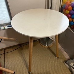 丸テーブル　テーブル　白