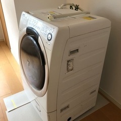 SHARPドラム式電気洗濯乾燥機　2014年製　（洗濯7kg/乾燥3.5kg左開き）の画像