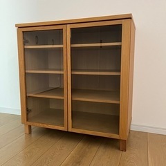 【無印良品】オーク材・脚付キャビネット・ガラス扉
