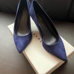 パンプス　ヒール　ランダ