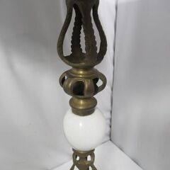 サイドテーブル/コーヒーテーブル/ナイトテーブル/丸型/大理石/真鍮金具/台湾製/44×30cm/花台/飾り台/中古品/JKN6434/の画像
