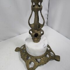 サイドテーブル/コーヒーテーブル/ナイトテーブル/丸型/大理石/真鍮金具/台湾製/44×30cm/花台/飾り台/中古品/JKN6434/の画像