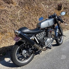 GN125 ルシファーズハンマー仕様　特攻の拓　天羽時貞　カフェレーサー自賠責6年9月までの画像