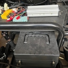 電動ミニジープ　残り3時間で売るの終わります。の画像