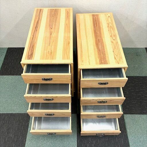 桐 箪笥　たんす　タンス　2点まとめ　押入れ収納　タイヤ付き　奥行74cm 木製　押入れ　洋服入れ　着物入れ　収納