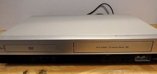 新札幌 【中古】LG★DVD/VHS ビデオ一体型プレーヤー　DVCR-B300/NO 2156