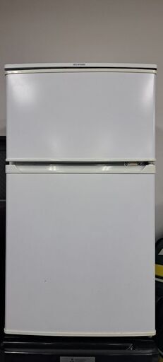 ★アイリスオーヤマ★ 冷蔵庫  90L  2ドア  右開き