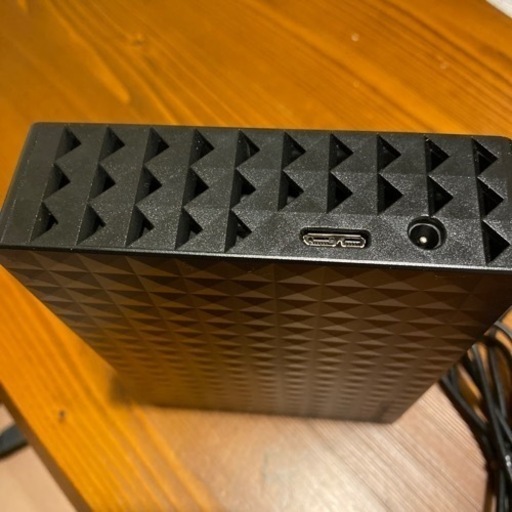 Seagate Expansion 外付けHDD 4TB
