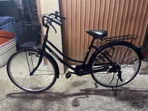 ●26インチ 軽快車 SUNTRUST ●黒　美品自転車