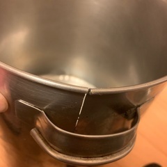 キッチンポット　裂けあり　金具外れありの画像