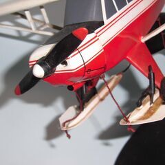 ビンテージ置物 　木製 スイス山岳救難機模型　中古　箱なし　フィリッピン製　訳あり部分　の画像
