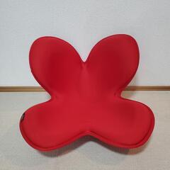 🟧MTG ボディメイクシートスタイル/骨盤サポートチェアの画像