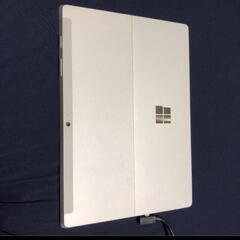 surface 3 本体　コードとアダプター付きの画像