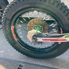 VERTIGO 2018 combat vertical 300cc トライアルバイクの画像
