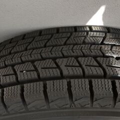 スタッドレスタイヤ　ホイル付　値引きしました。の画像