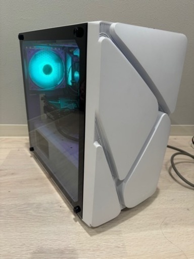 白いゲーミングPC i3 RYX3060 ssd