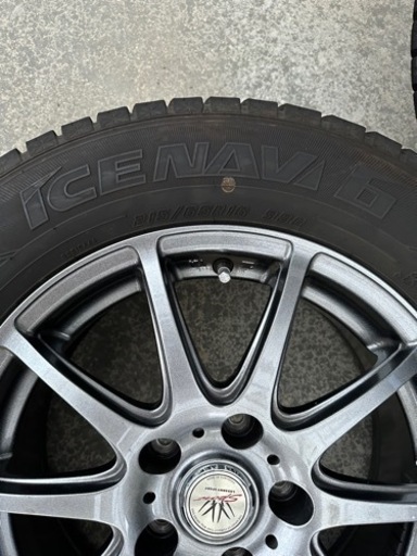 【美品】スタッドレスタイヤホイールセット　215/65R16