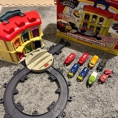 チャギントンコレクション　ウィルソンとブルースターの大きな車庫セット