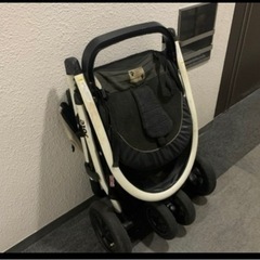 joieベビーカーの画像