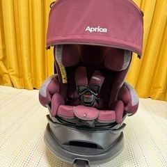 Aprica  チャイルドシート　フラディア　グロウ　ISOFIX