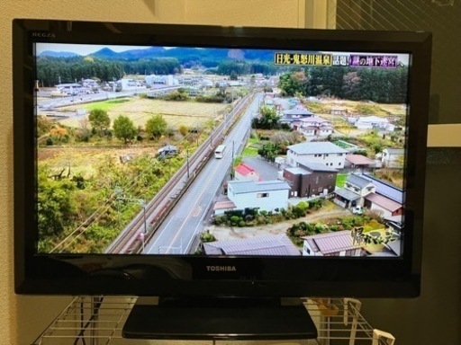 【TOSHIBA】テレビ32型とレコーダーセット