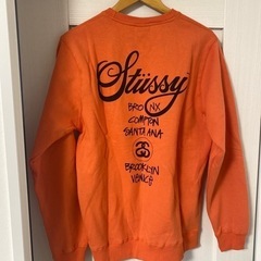 新品STUSSY トレーナーの画像