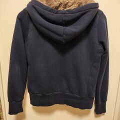 ユニクロ ボアパーカー S ネイビーの画像