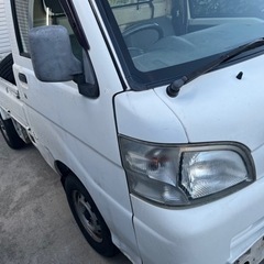 ダイハツハイゼットトラック. S200.  MT.  120000kM. ¥144000-の画像