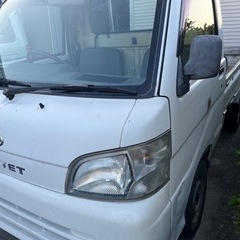 ダイハツハイゼットトラック. S200.  MT.  120000kM. ¥144000-の画像